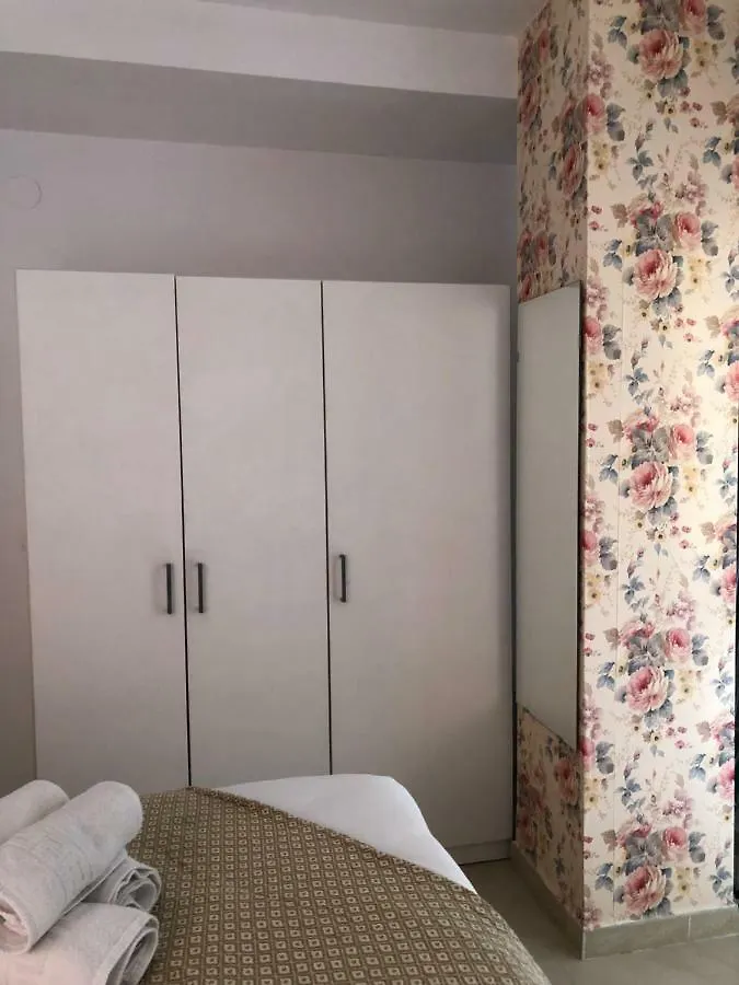 Sweet Pink Apartment Malaga Spain